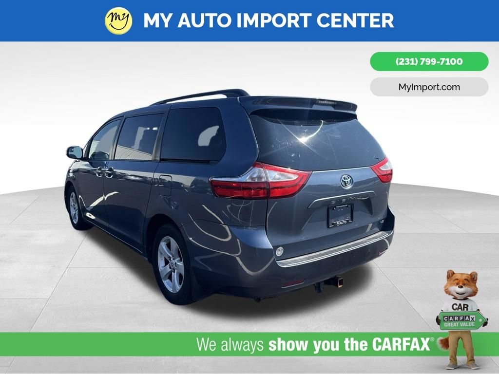 Used 2015 Toyota Sienna LE FWD image 5