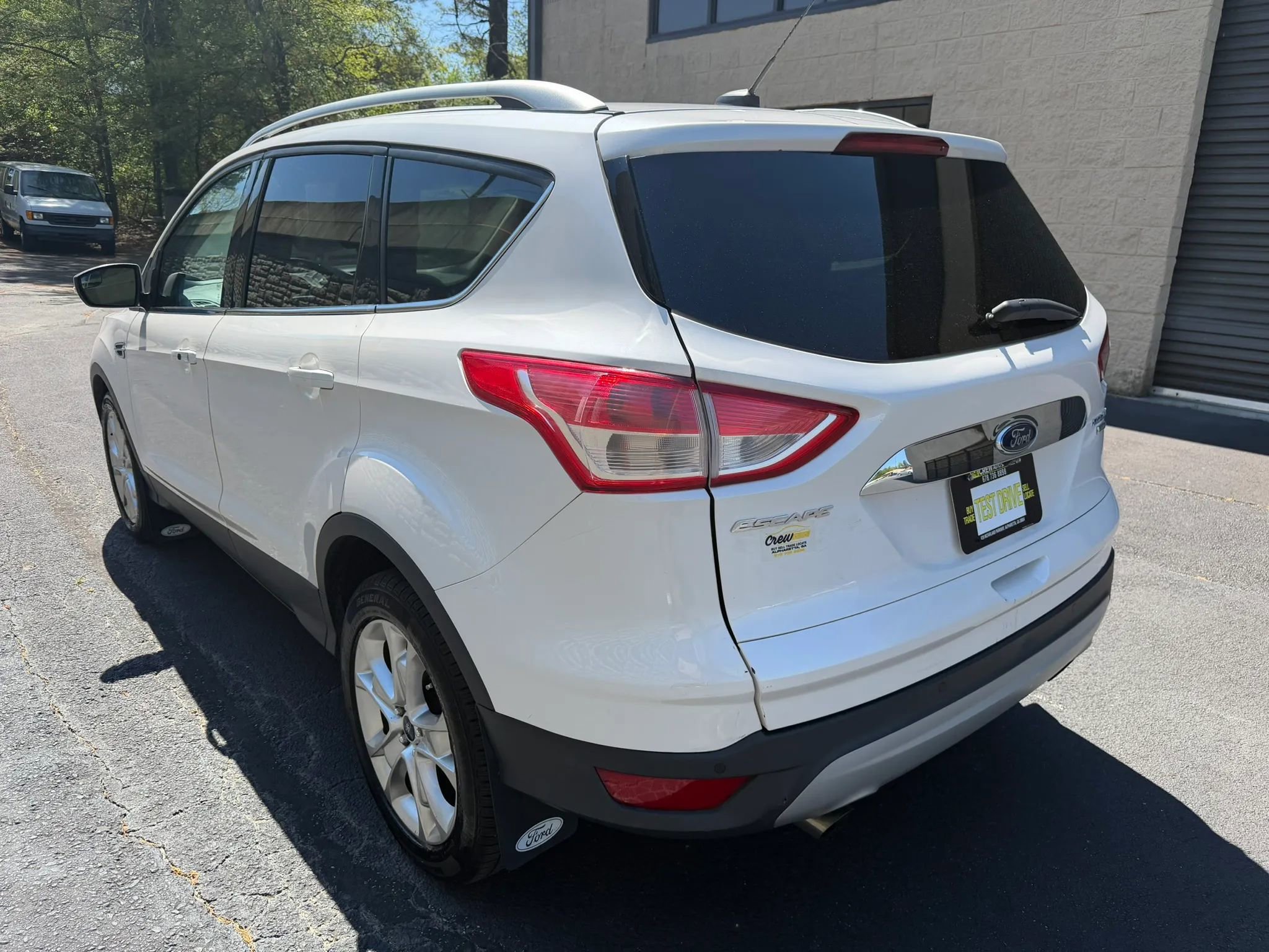 Used 2016 Ford Escape Titanium AWD/4WD image 10