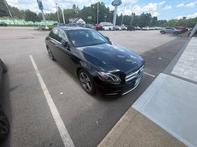 Used 2018 Mercedes-Benz E 300 4MATIC video 1