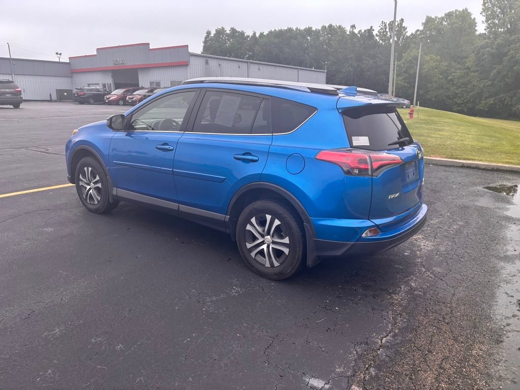 Used 2017 Toyota RAV4 LE w/ All Weather Liner Package AWD/4WD image 6