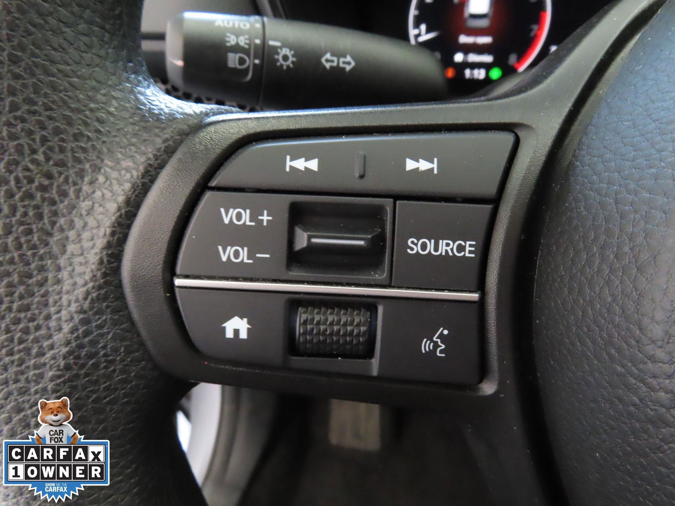 Used 2025 Honda CR-V LX image 15