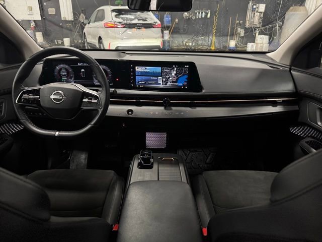 Used 2023 Nissan Ariya FWD image 22