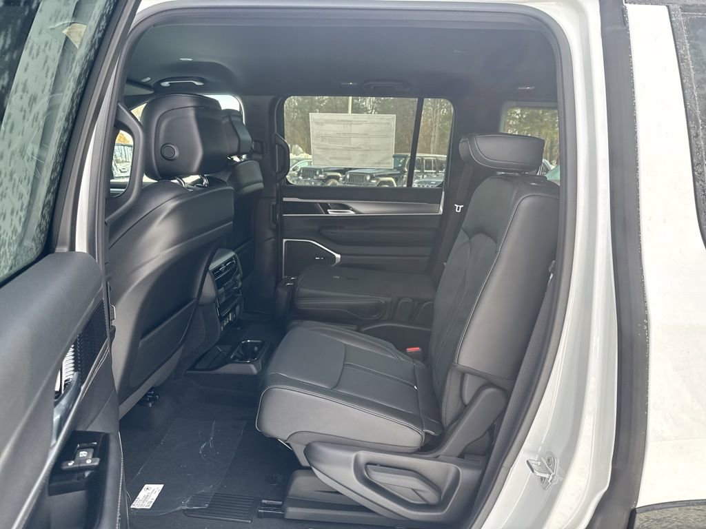 New 2026 Jeep Grand Wagoneer Limited image 22