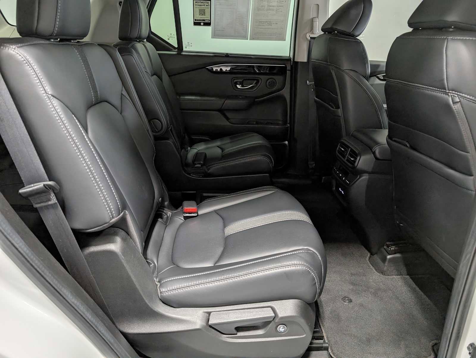 Used 2023 Honda Pilot EX-L image 40