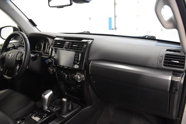 Used 2021 Toyota 4Runner TRD Off-Road Premium w/ Moonroof Package AWD/4WD image 18