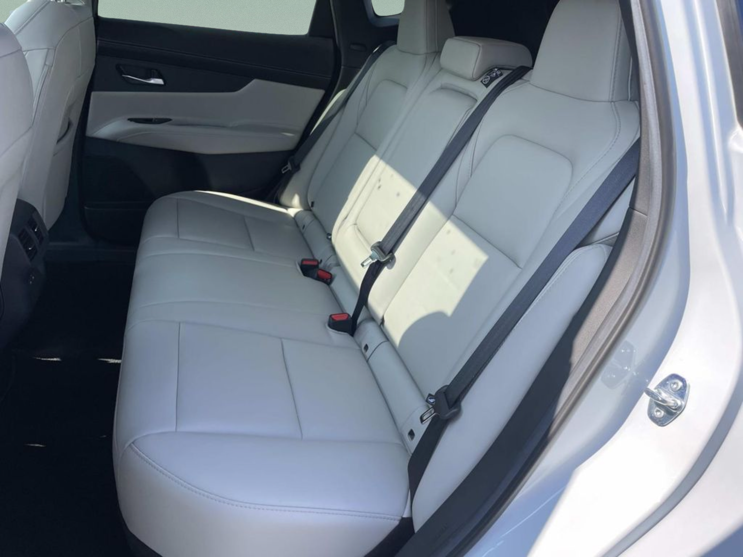 Used 2025 Nissan Murano SL w/ Cargo Package AWD/4WD image 12