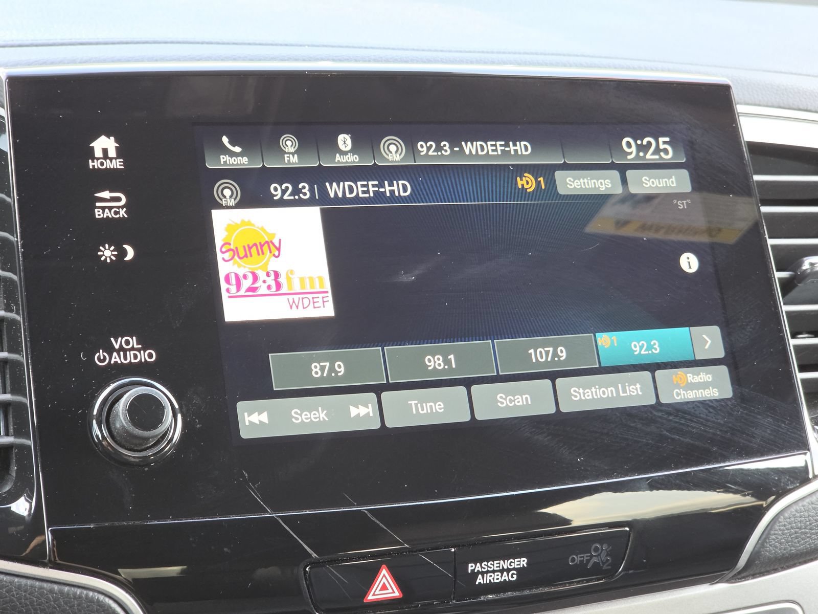 Used 2024 Honda Passport EX-L image 26