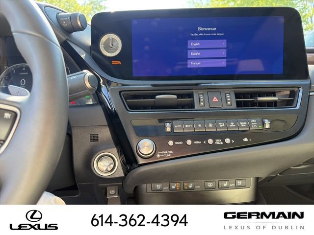 Used 2025 Lexus ES 350 w/ Premium Package image 19
