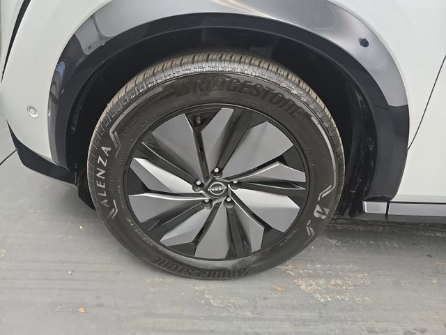 Used 2023 Nissan Ariya image 15