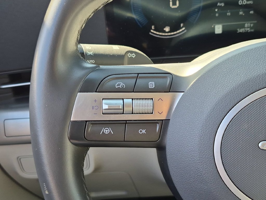 Used 2025 Hyundai Kona SEL FWD image 21