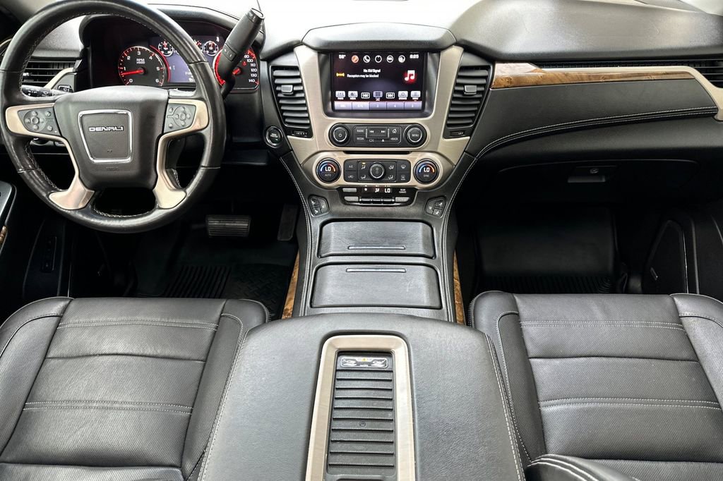 Used 2016 GMC Yukon Denali w/ Open Road Package image 13