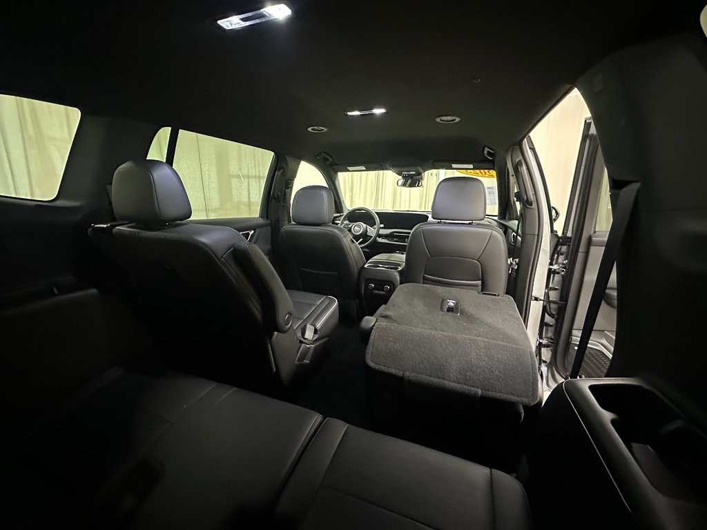 Certified 2025 Buick Enclave Sport Touring image 21