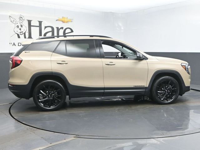 Used 2023 GMC Terrain SLT w/ Infotainment Package II image 36
