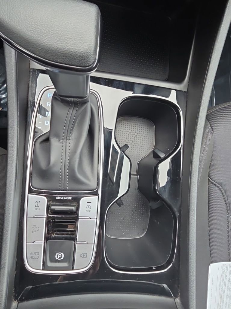 Used 2022 Hyundai Tucson SE image 20