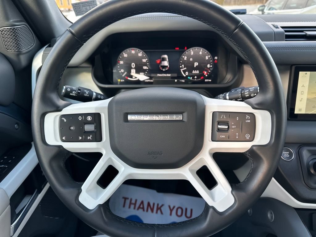 Used 2024 Land Rover Defender 110 S image 19