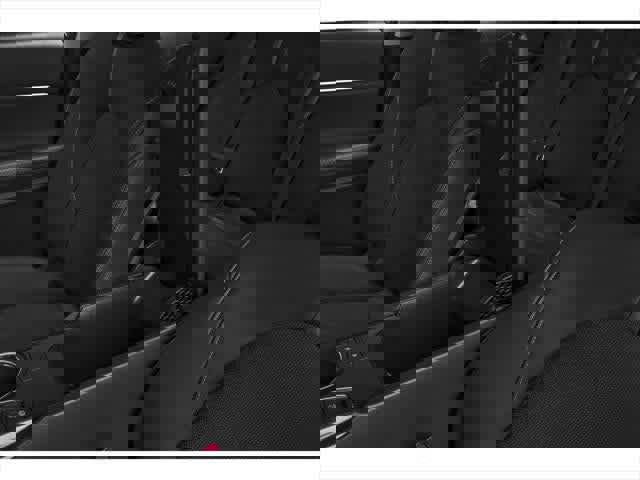 Used 2018 Toyota Camry XSE image 10