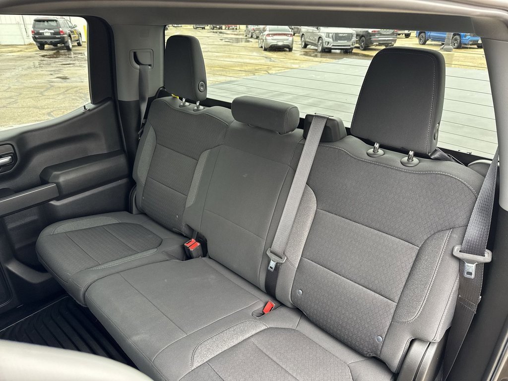 Certified 2022 Chevrolet Silverado 1500 LT w/ Z71 Off-Road Package image 20