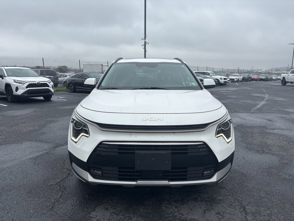 Certified 2023 Kia Niro EX Touring image 8