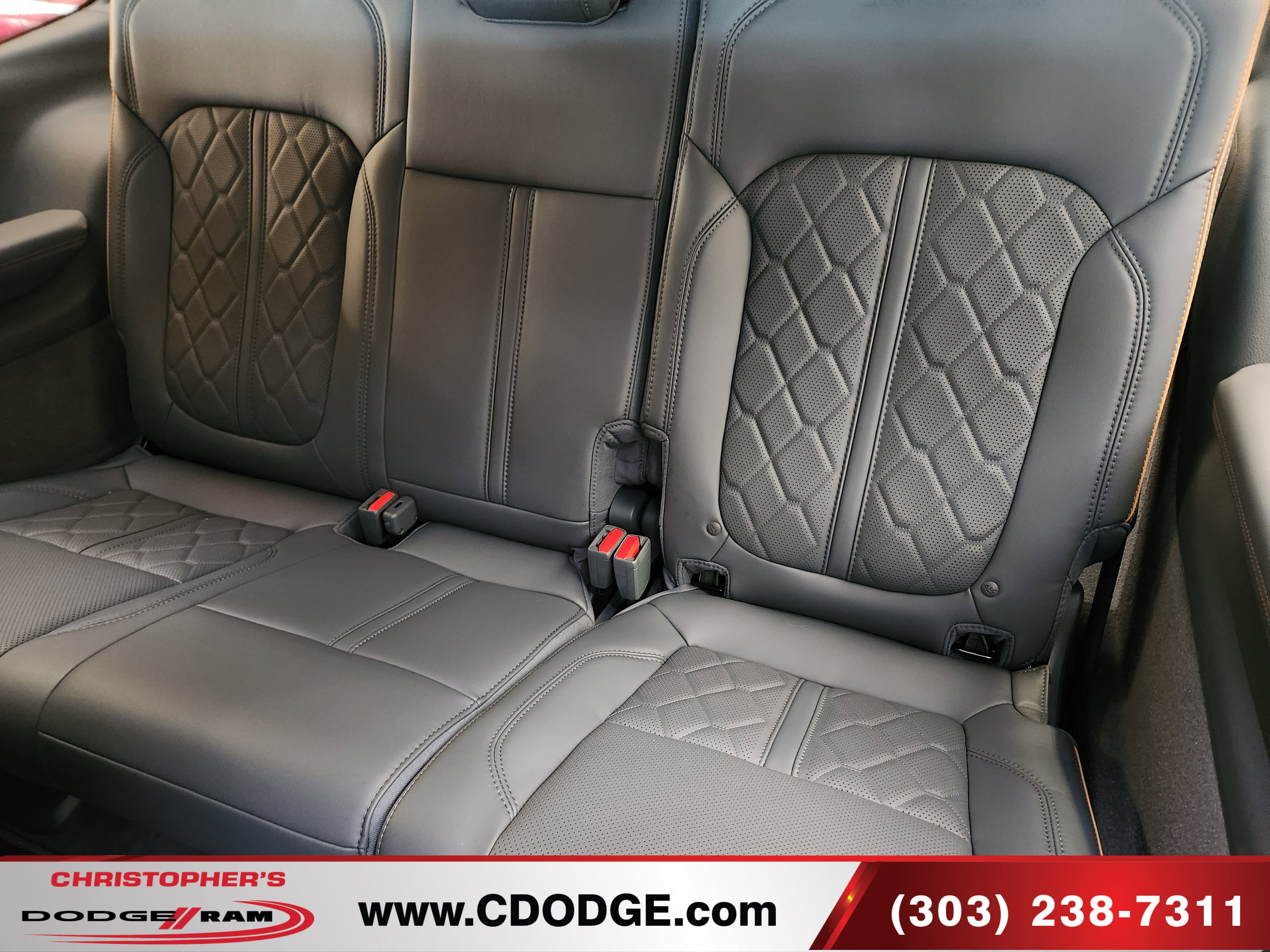 Used 2023 Jeep Grand Wagoneer Series III w/ Rear Seat Video Group 1 AWD/4WD image 21