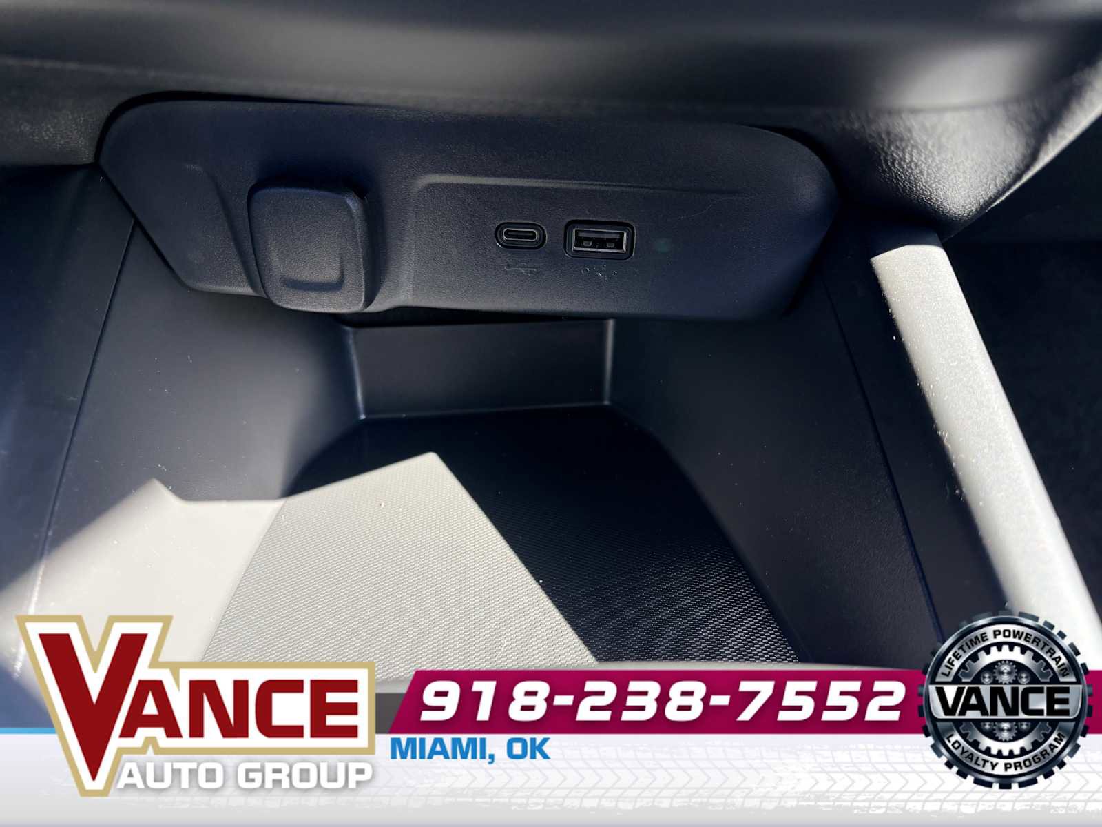Used 2025 Chevrolet Trax LS w/ LS Convenience Package image 22