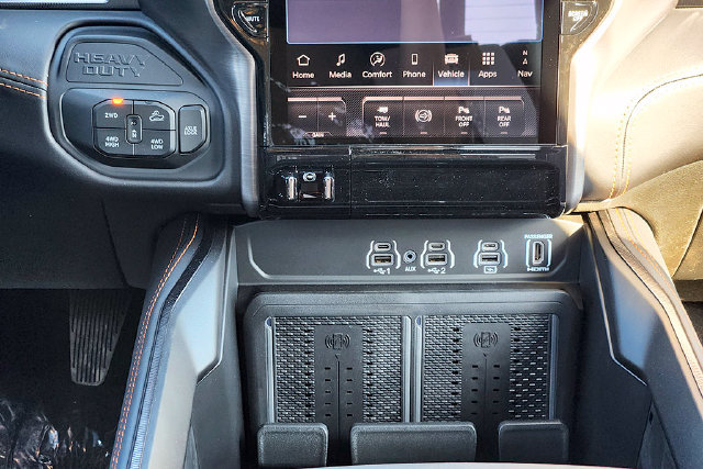 New 2027 RAM 2500 4x4 Crew Cab image 14