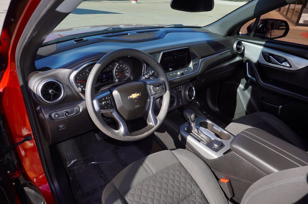 Used 2022 Chevrolet Blazer LT image 24