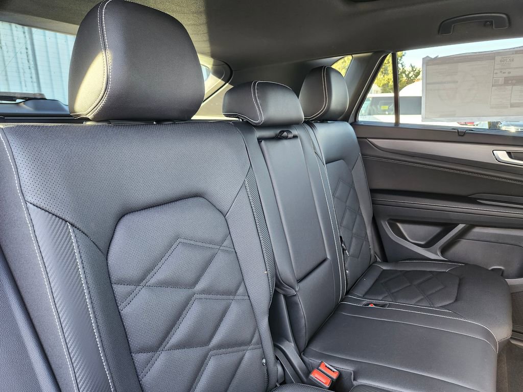 New 2026 Volkswagen Atlas Cross Sport SE image 20