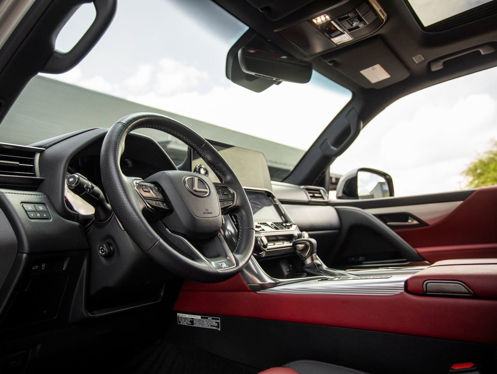 Used 2023 Lexus LX 600 F Sport w/ Accessory Package (Z1) image 23