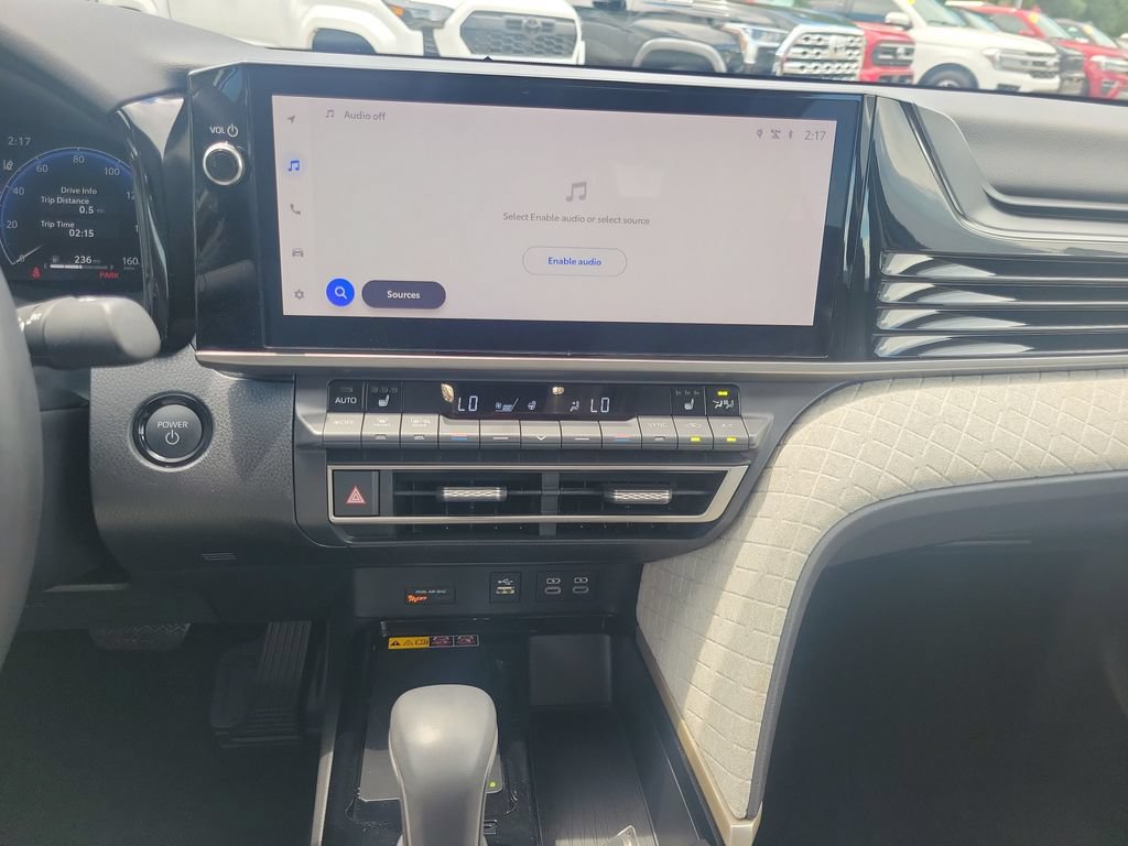 Certified 2025 Toyota Camry XLE FWD image 34