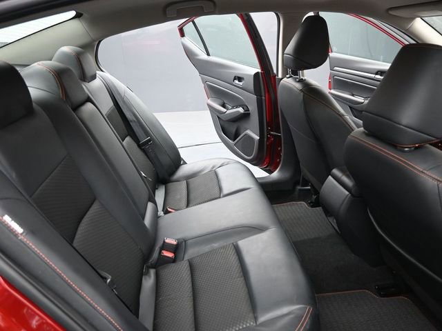 Used 2025 Nissan Altima 2.5 SR FWD image 19