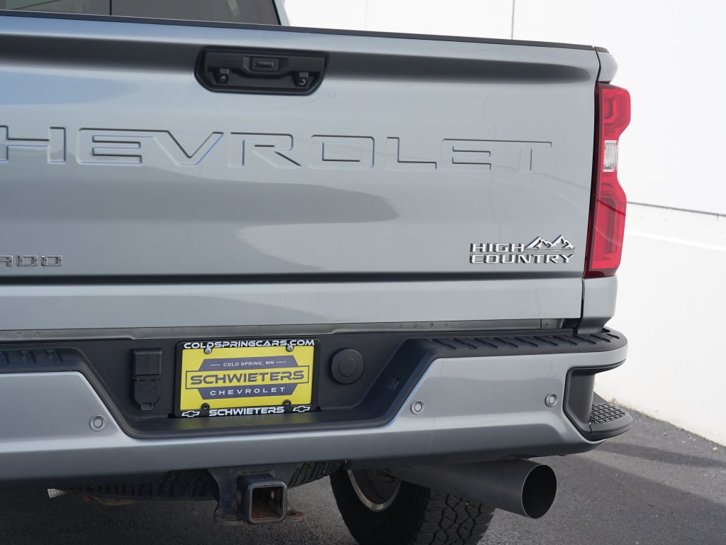 Certified 2024 Chevrolet Silverado 3500 High Country w/ High Country Premium Package AWD/4WD image 11