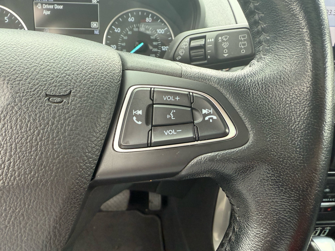 Used 2021 Ford EcoSport Titanium image 33