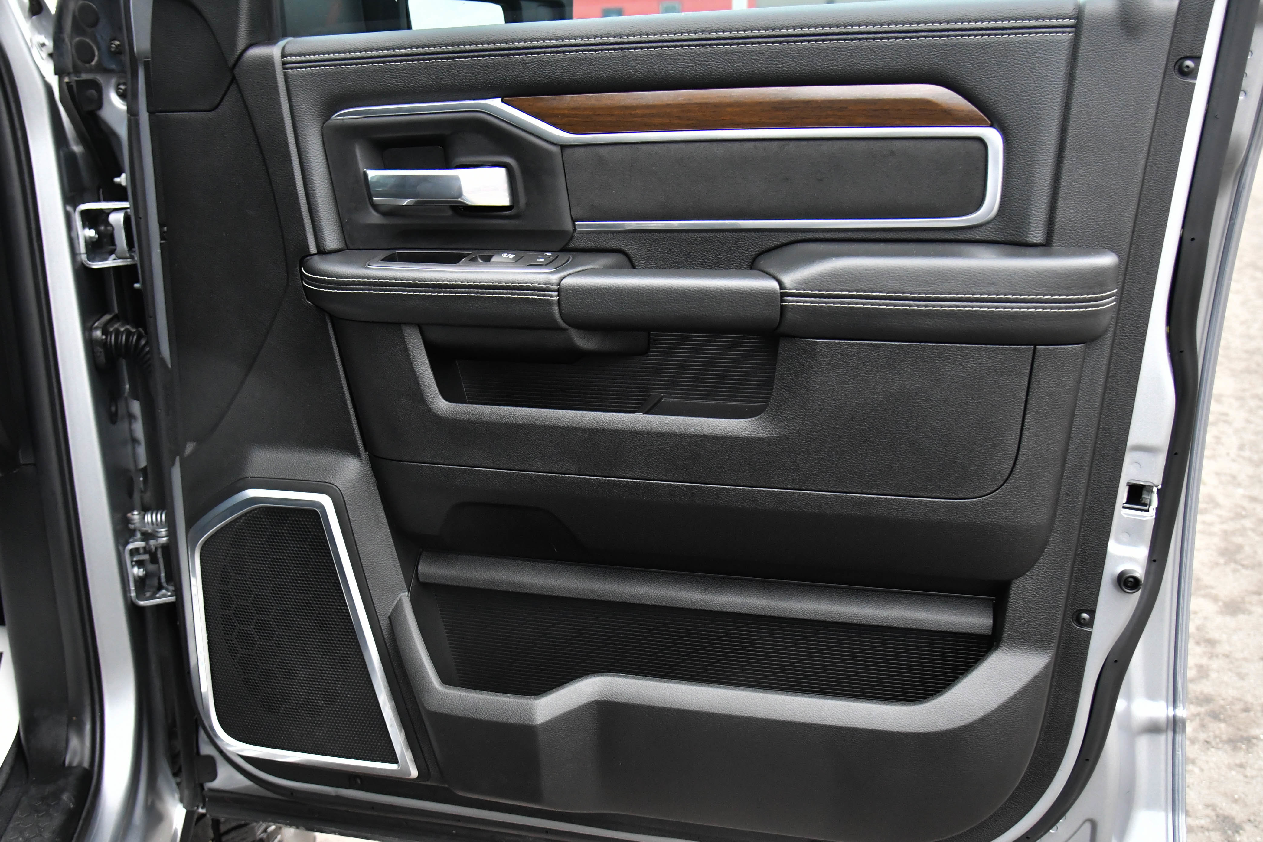 Used 2024 RAM 2500 Laramie image 53