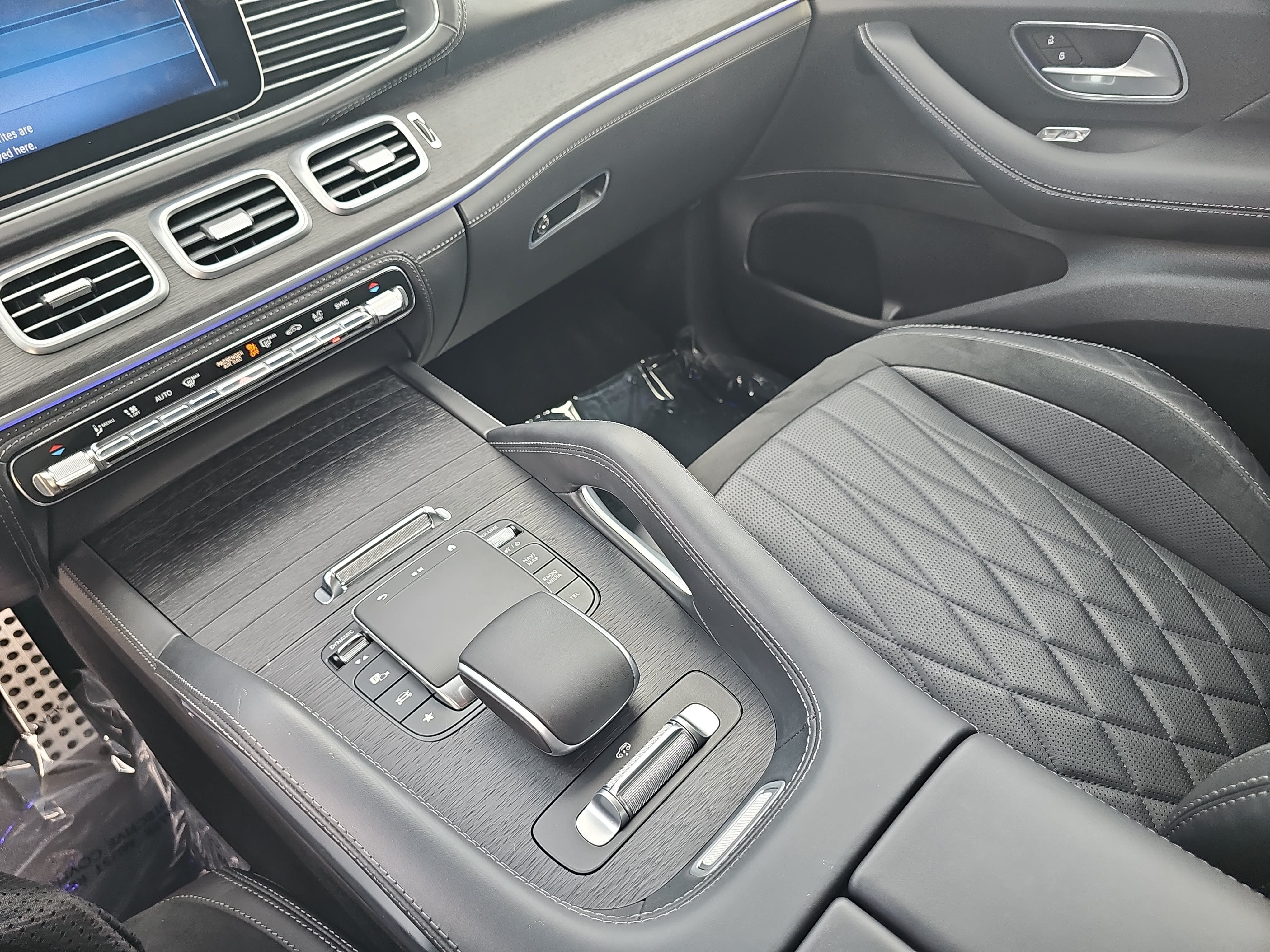 Used 2024 Mercedes-Benz GLE 63 AMG S image 25
