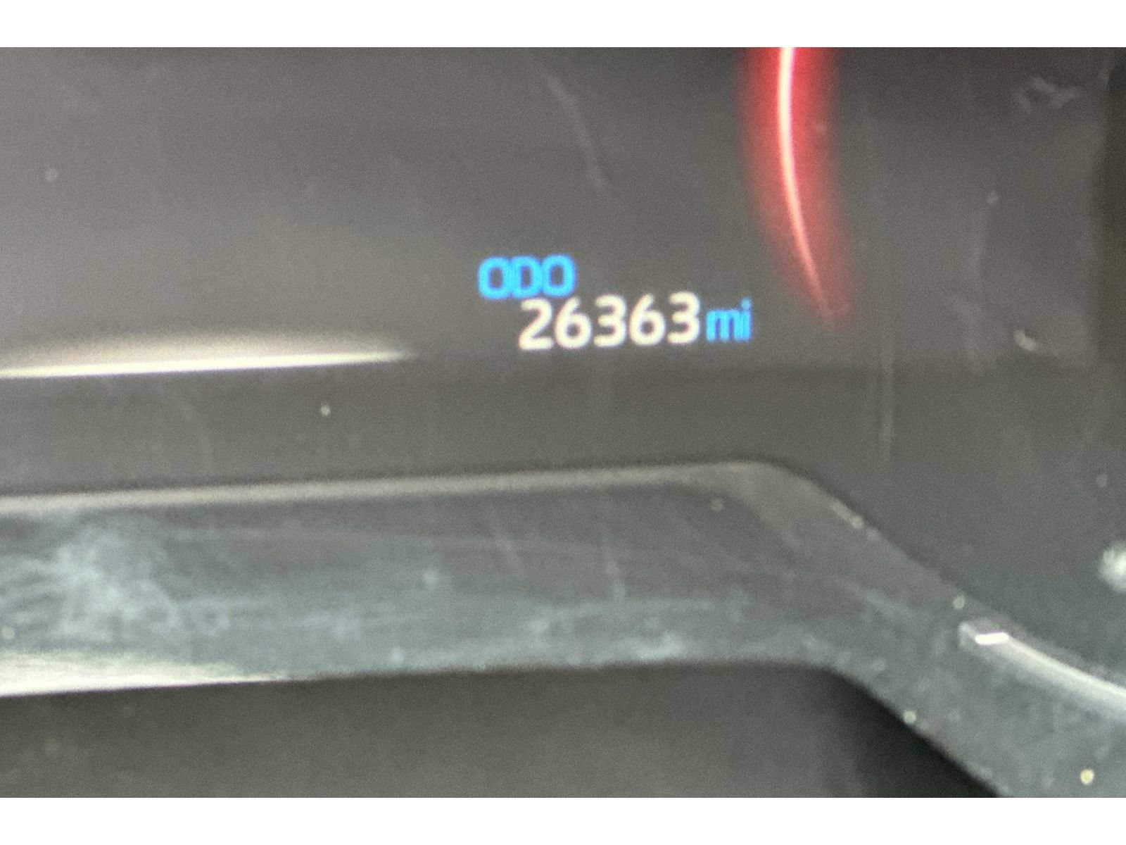 Used 2025 Toyota RAV4 LE AWD/4WD image 29