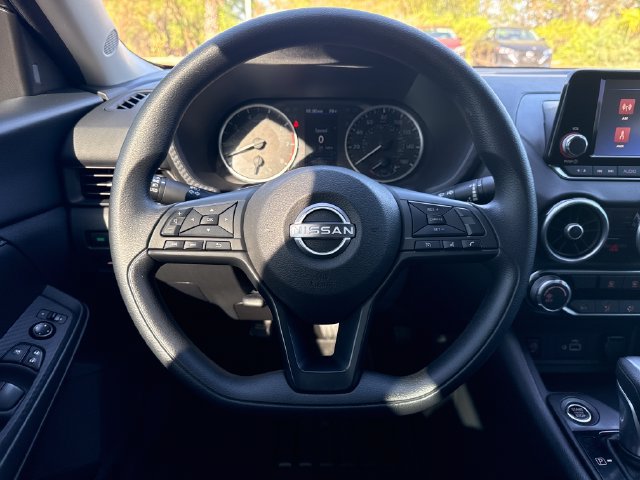 Certified 2025 Nissan Sentra S FWD image 15