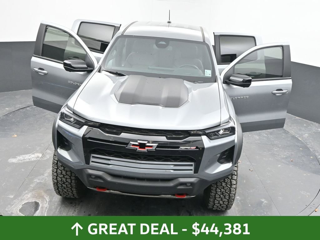 Used 2024 Chevrolet Colorado ZR2 w/ ZR2 Convenience Package III image 63
