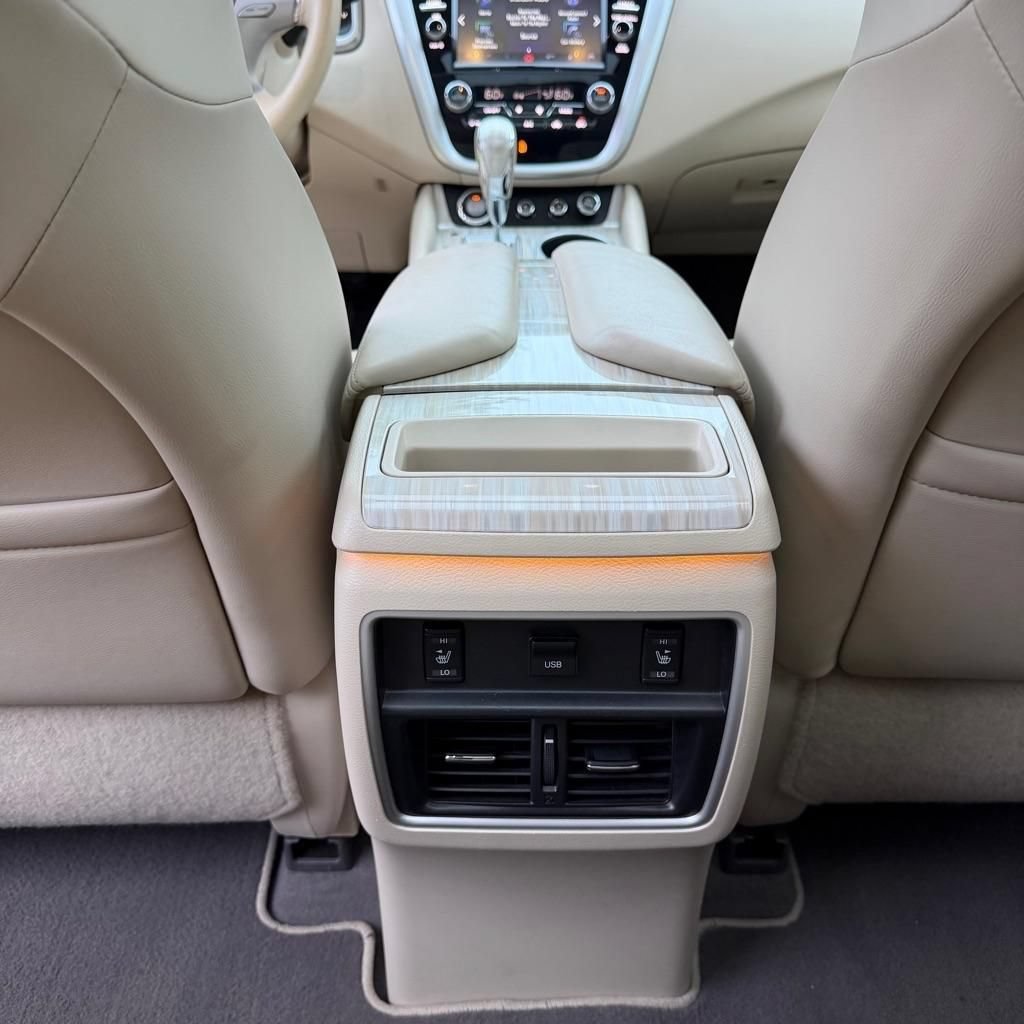 Used 2016 Nissan Murano Platinum w/ Platinum Technology Package FWD image 20