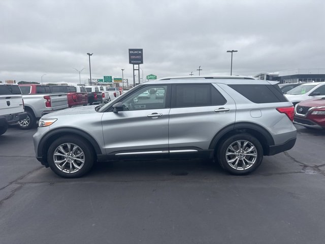 Used 2024 Ford Explorer Limited image 8