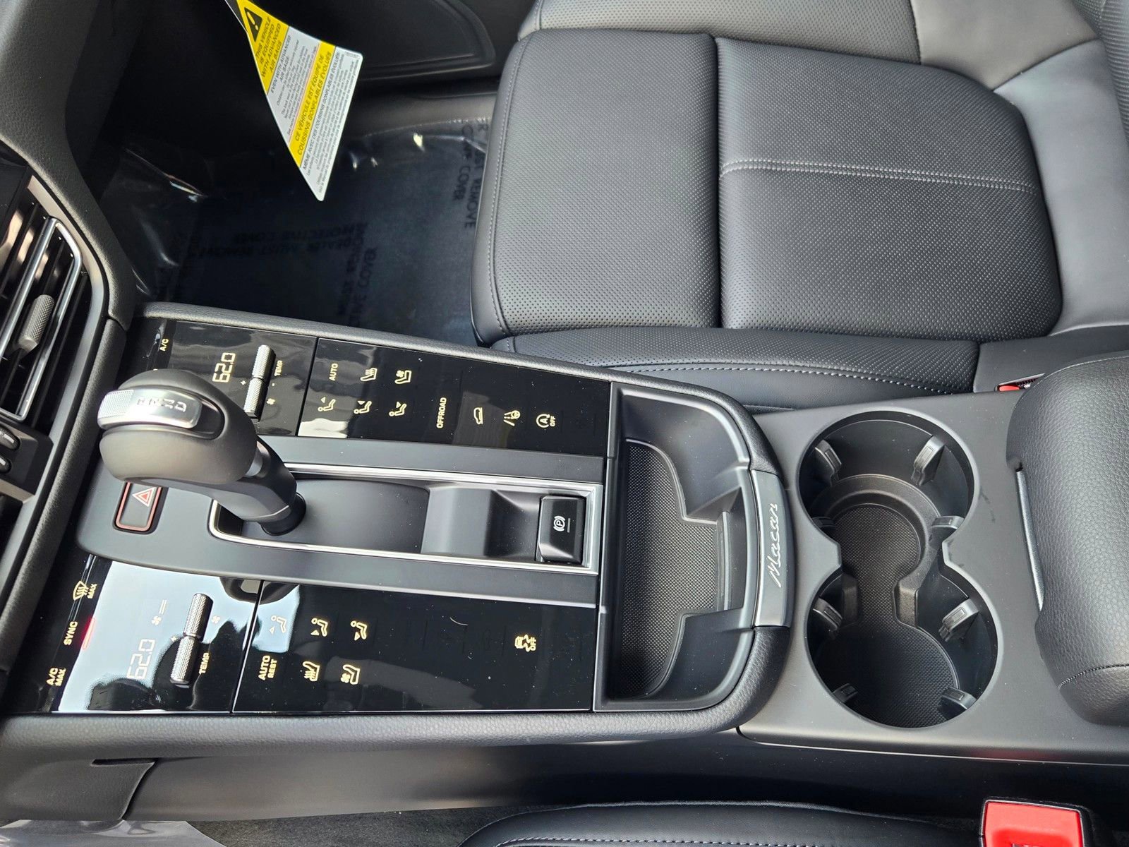 New 2026 Porsche Macan AWD/4WD image 23