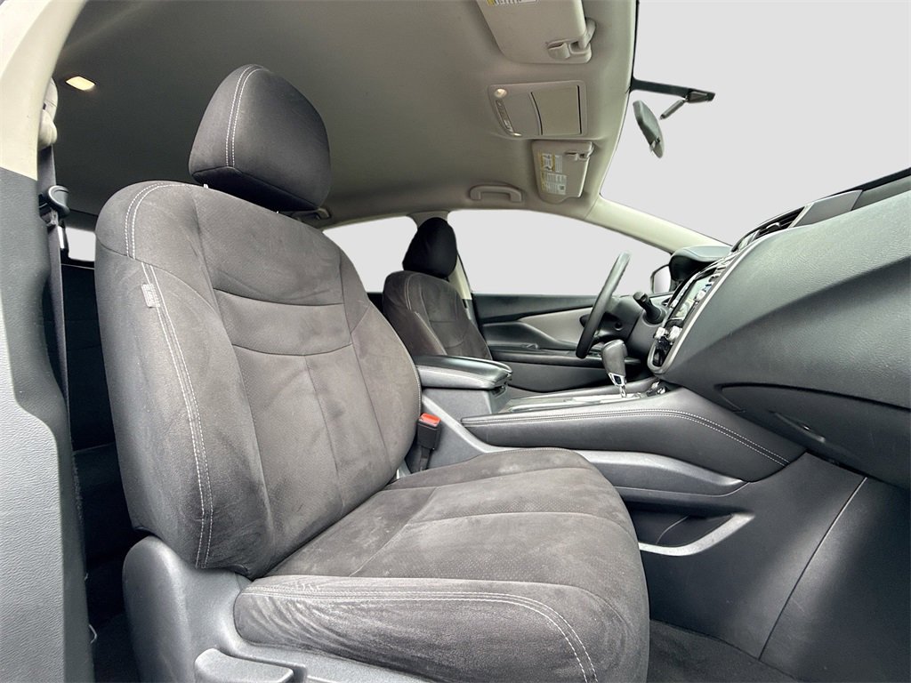 Used 2019 Nissan Murano S image 26