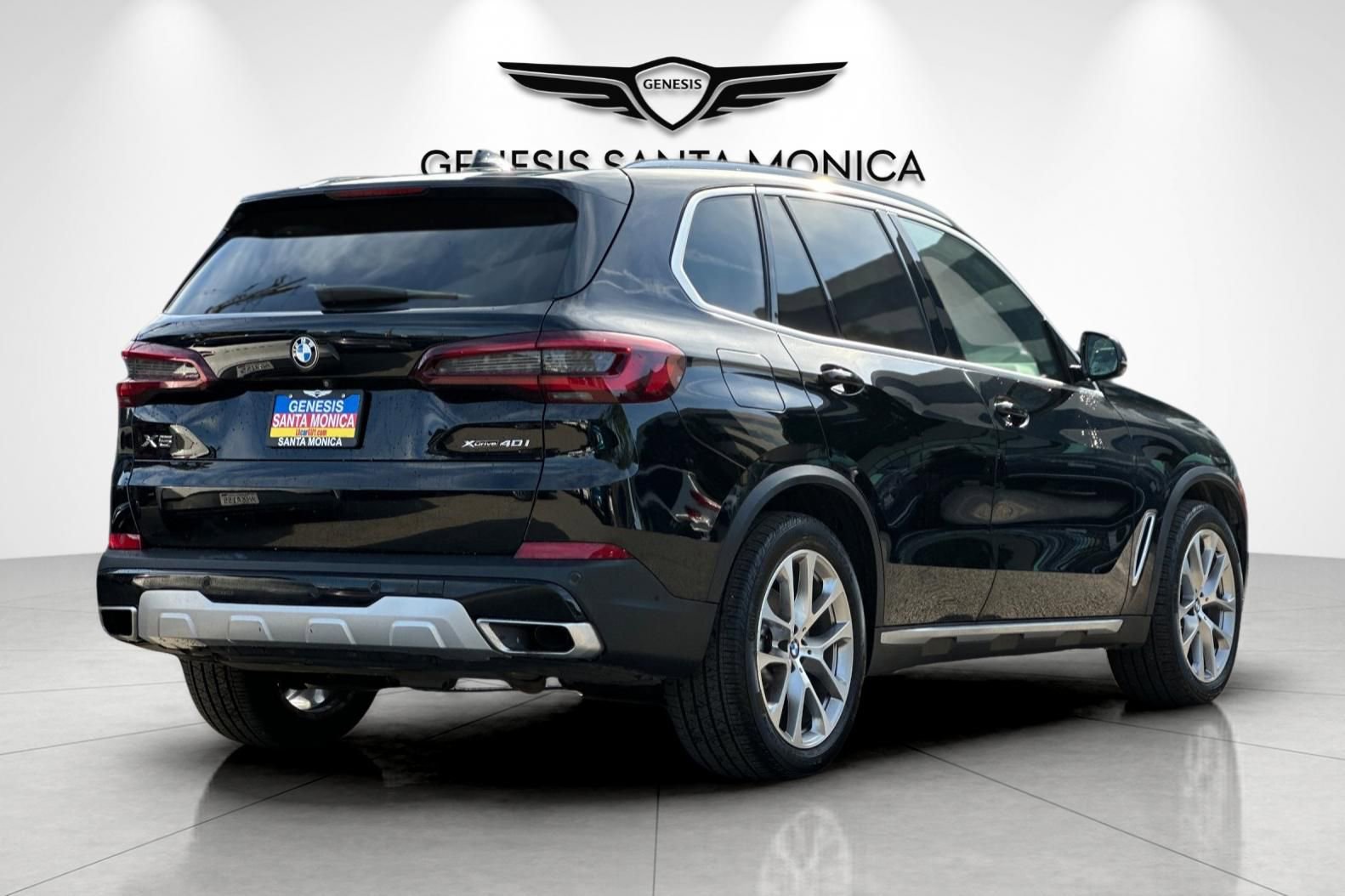 Used 2021 BMW X5 xDrive40i w/ Convenience Package image 4