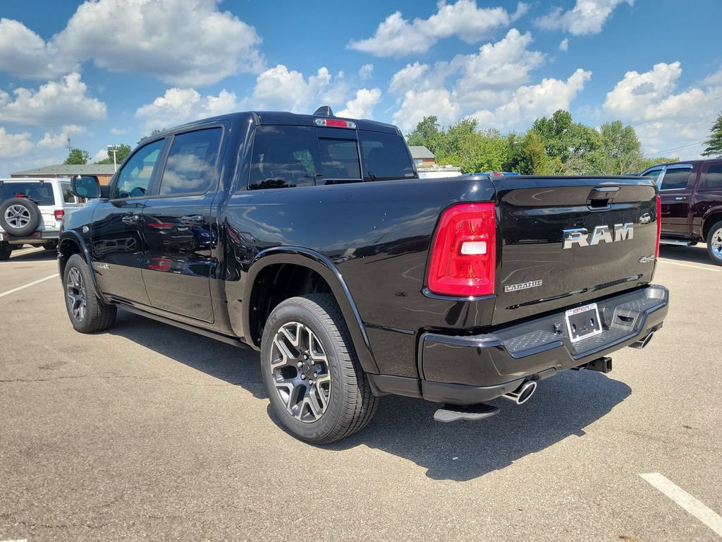 New 2027 RAM 1500 Laramie w/ Laramie Preferred Package AWD/4WD image 3