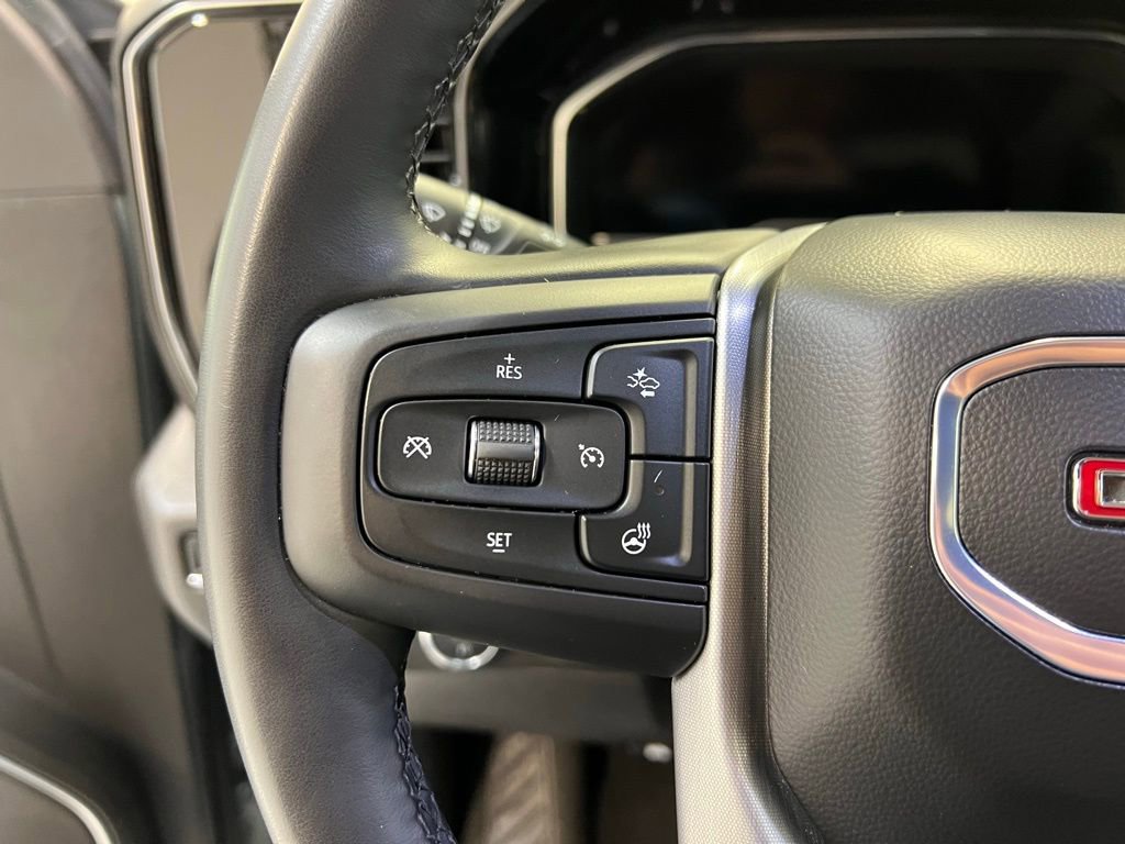 Used 2025 GMC Sierra 1500 SLT image 19