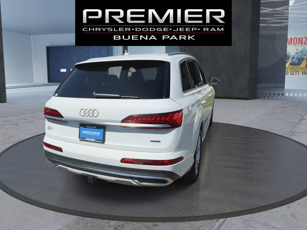 Used 2021 Audi Q7 3.0T Premium AWD/4WD image 7