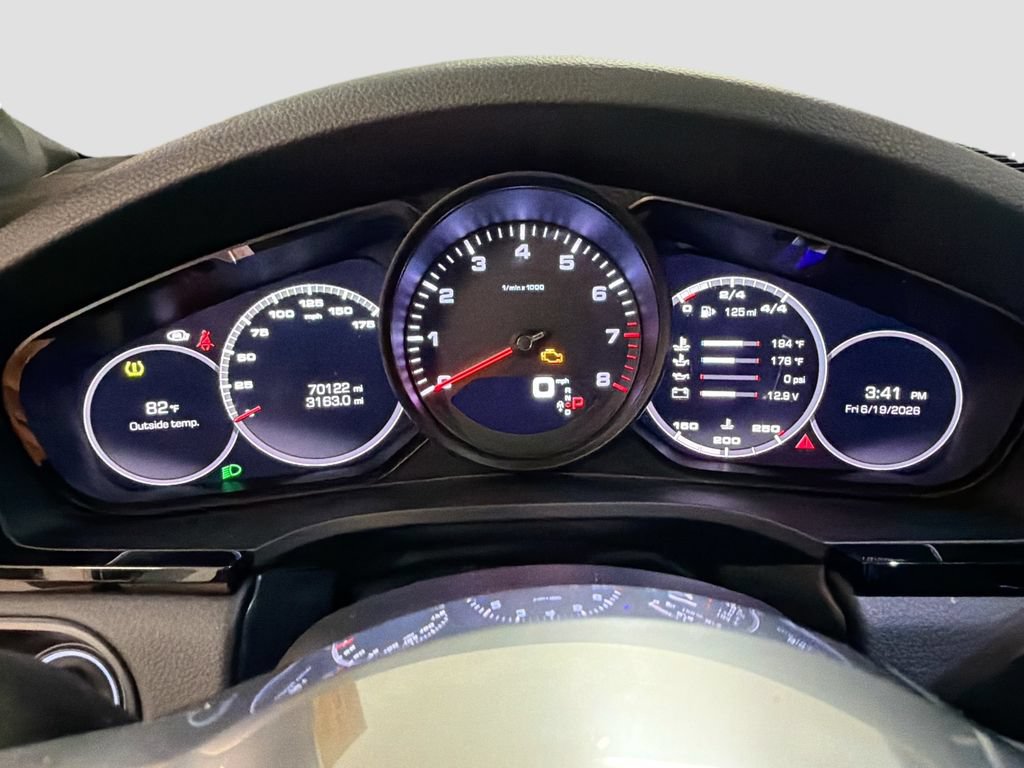Certified 2020 Porsche Cayenne AWD/4WD image 13