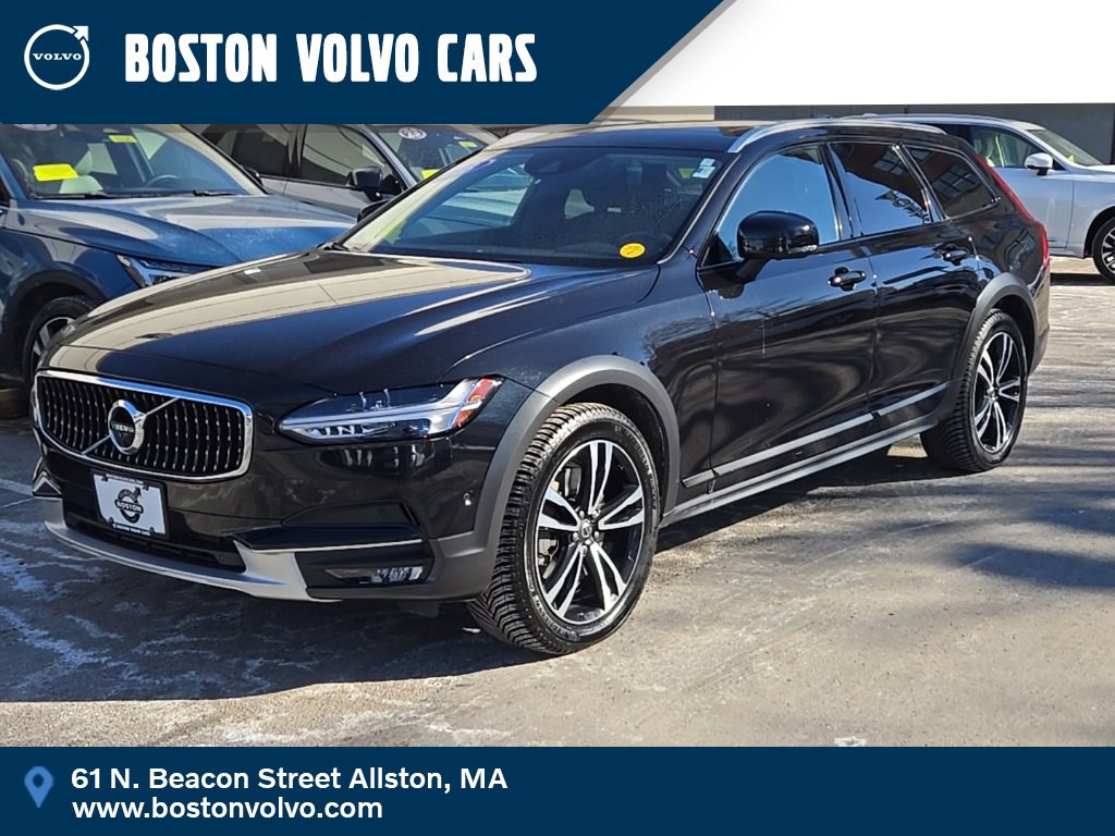 Used 2018 Volvo V90 T5 Cross Country w/ Convenience Package image 1