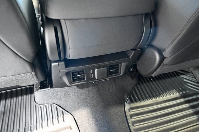 New 2026 GMC Sierra 1500 SLE w/ Preferred Package image 25