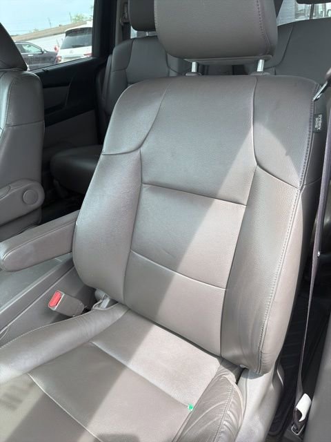 Used 2015 Honda Odyssey Touring image 20