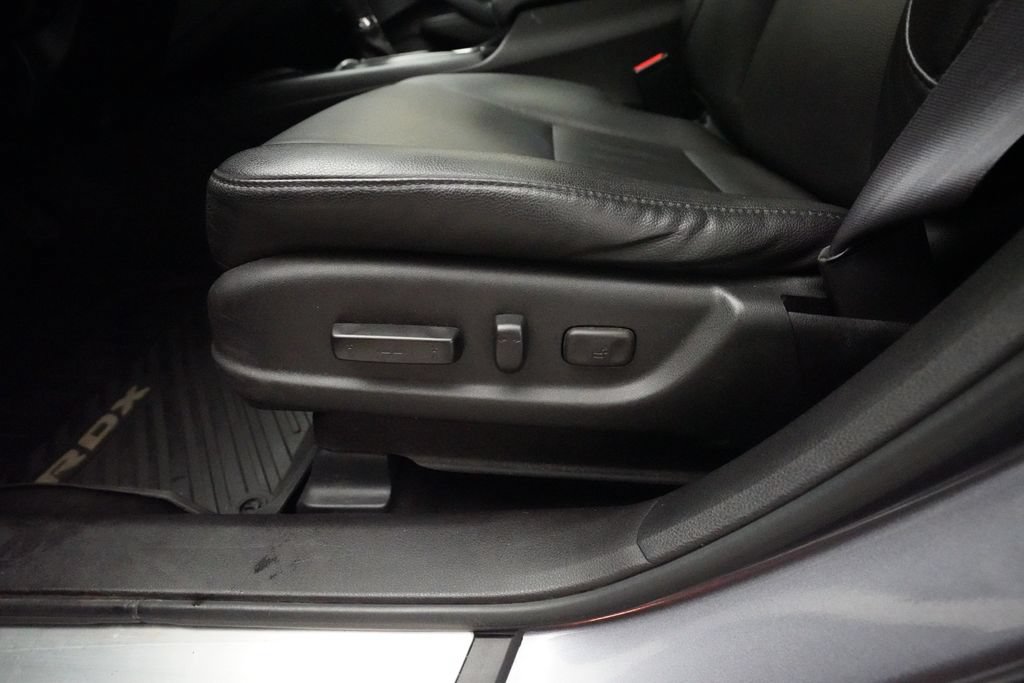 Used 2017 Acura RDX AWD image 31